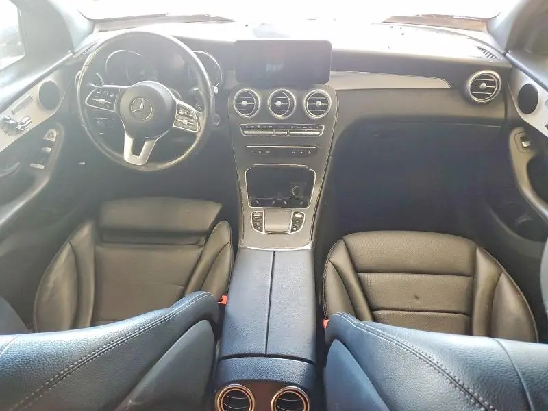 2021 MERCEDES-BENZ GLC 300 4MATIC  