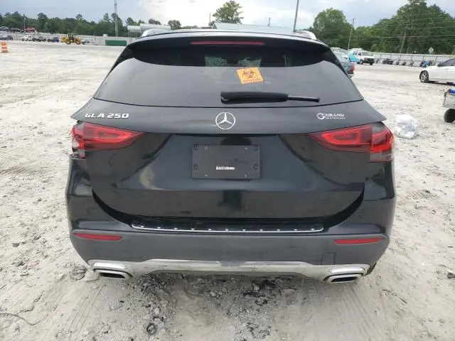 2021 MERCEDES-BENZ GLA 250  