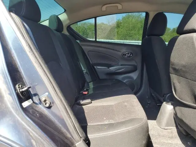 2017 NISSAN VERSA S  