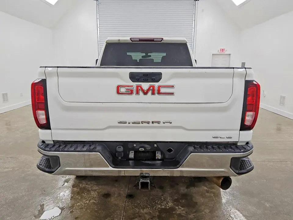 2023 GMC SIERRA K2500 SLE  