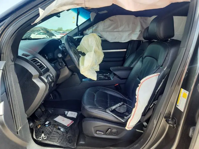 2017 FORD EXPLORER XLT  