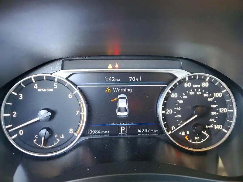 2025 NISSAN ALTIMA SV  