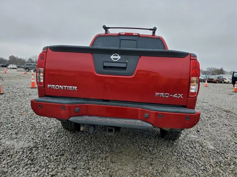 2016 NISSAN FRONTIER S  