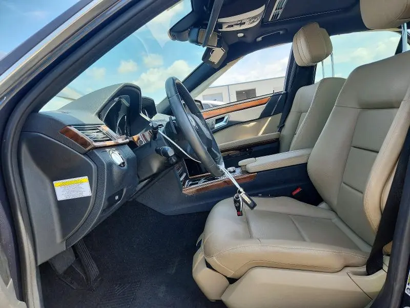 2010 MERCEDES-BENZ E 350  