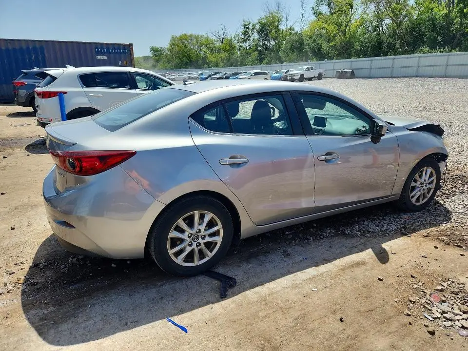 2014 MAZDA 3 TOURING  