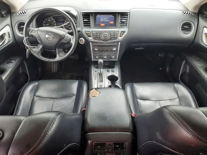 2019 NISSAN PATHFINDER SL  