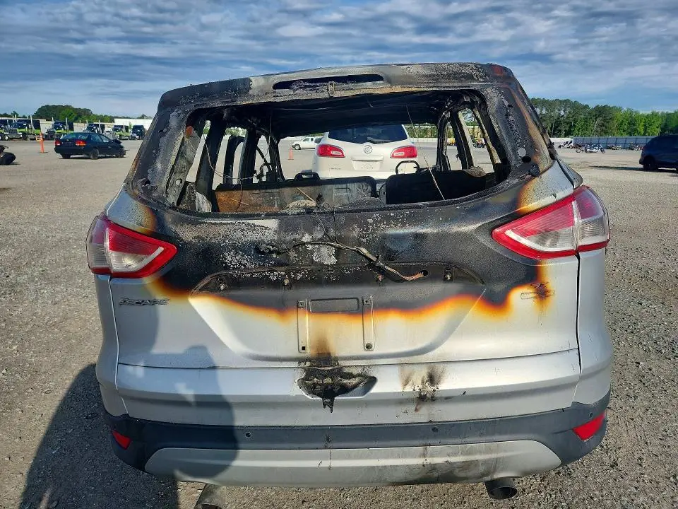 2014 FORD ESCAPE SE  