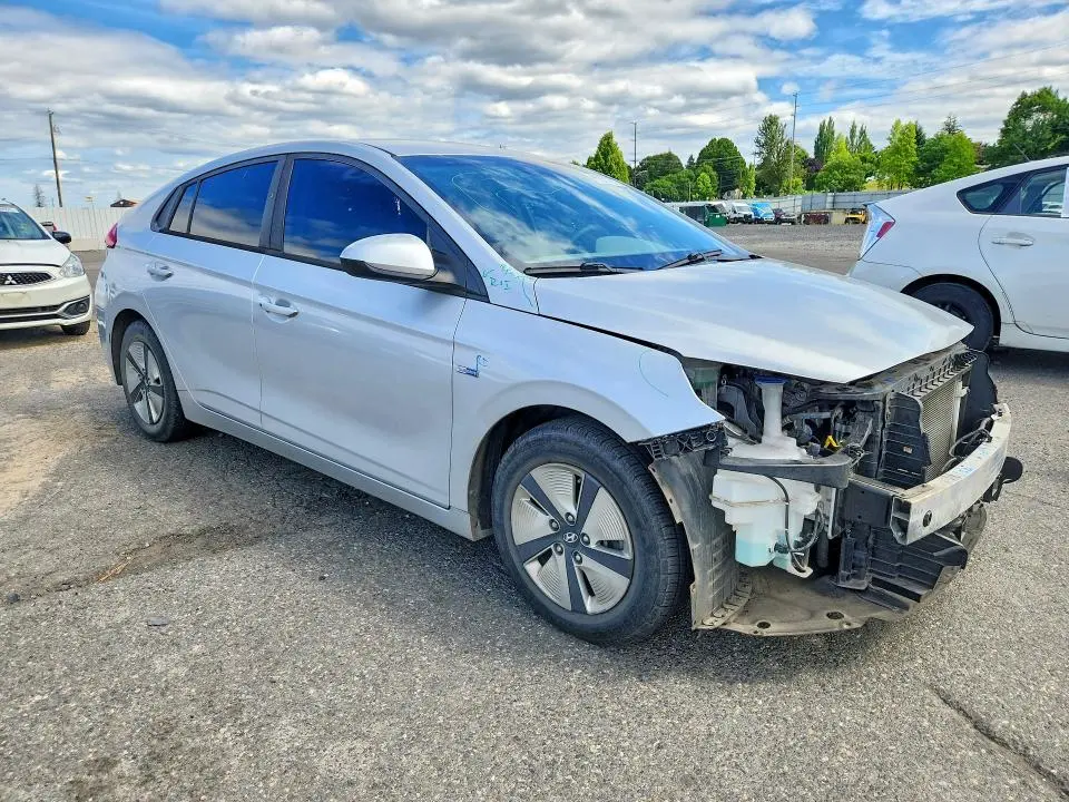 2018 HYUNDAI IONIQ BLUE  