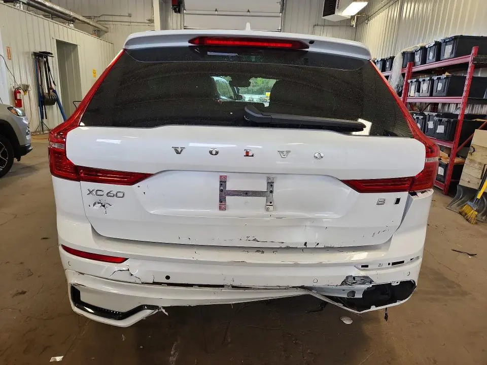2024 VOLVO XC60 ULTIMATE  