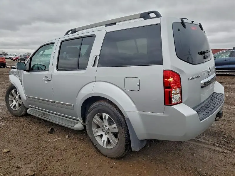 2012 NISSAN PATHFINDER S  