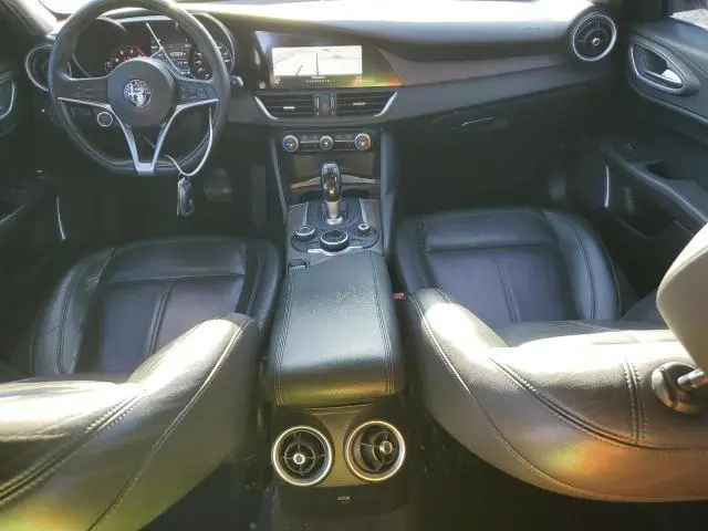 2017 ALFA ROMEO GIULIA TI Q4  