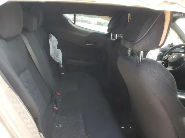 2018 TOYOTA C-HR XLE