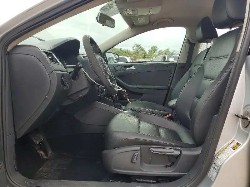 2014 VOLKSWAGEN JETTA SE  