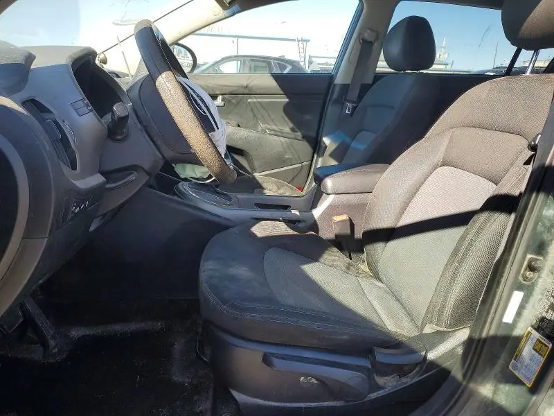 2015 KIA SPORTAGE LX  