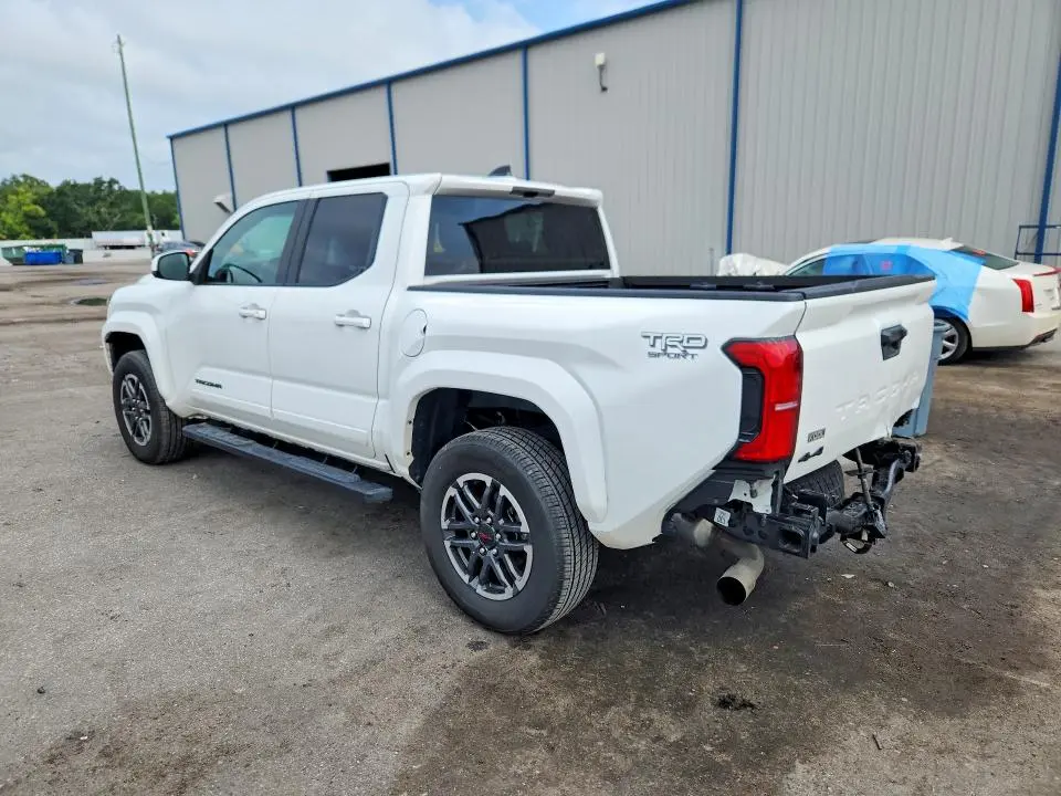 2025 TOYOTA TACOMA TRD SPORT  