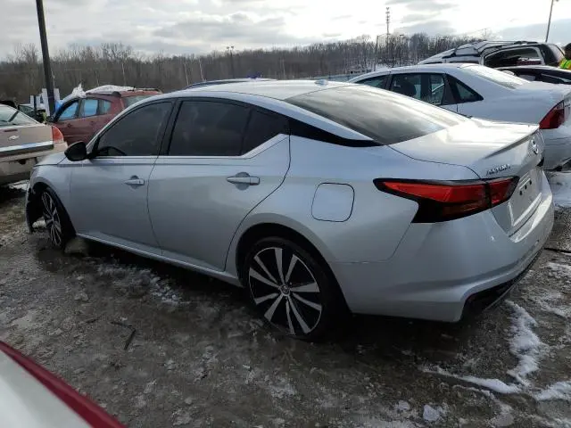 2019 NISSAN ALTIMA SR  