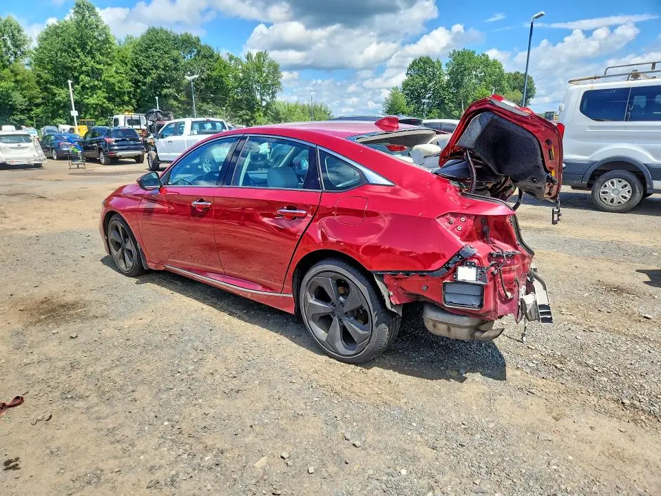2018 HONDA ACCORD TOURING  