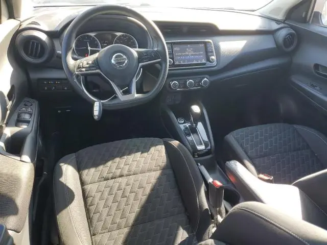 2021 NISSAN KICKS S  