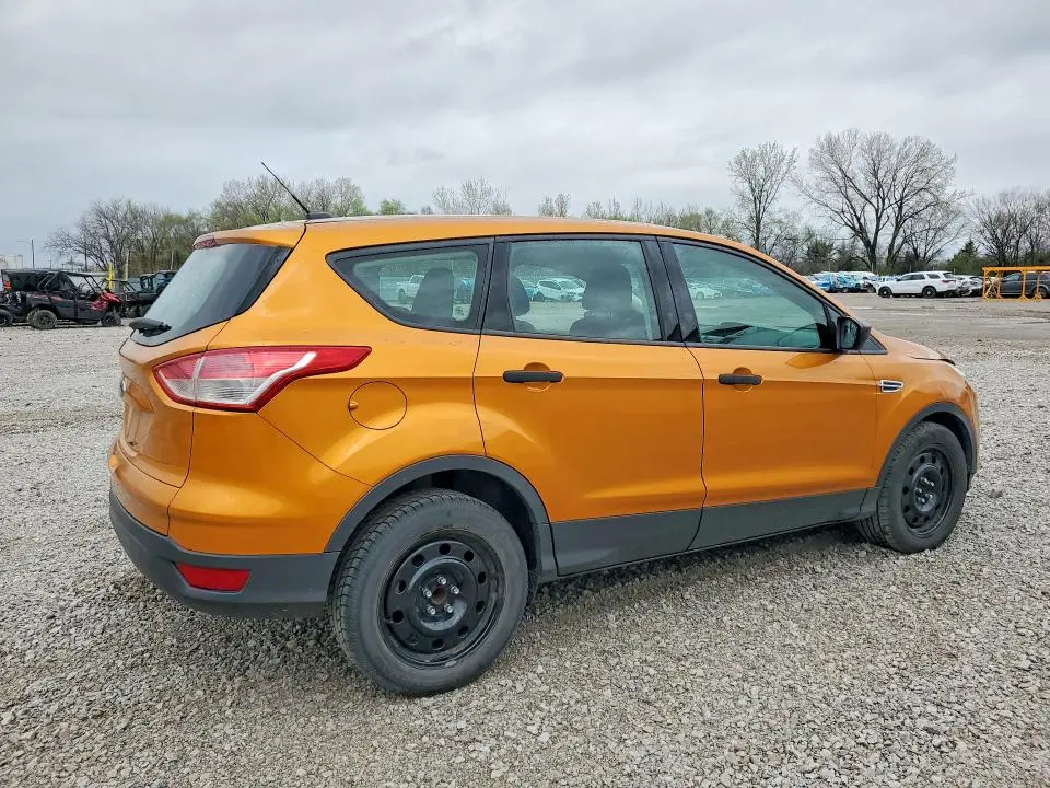 2016 FORD ESCAPE S  