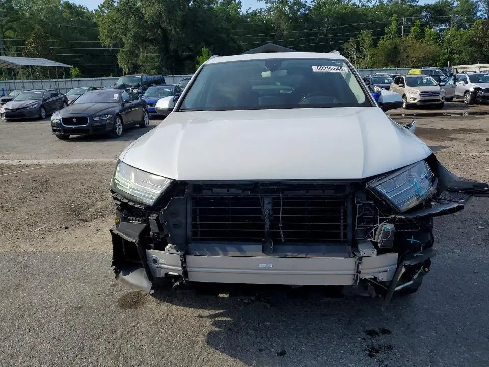 2017 AUDI Q7 PRESTIGE  