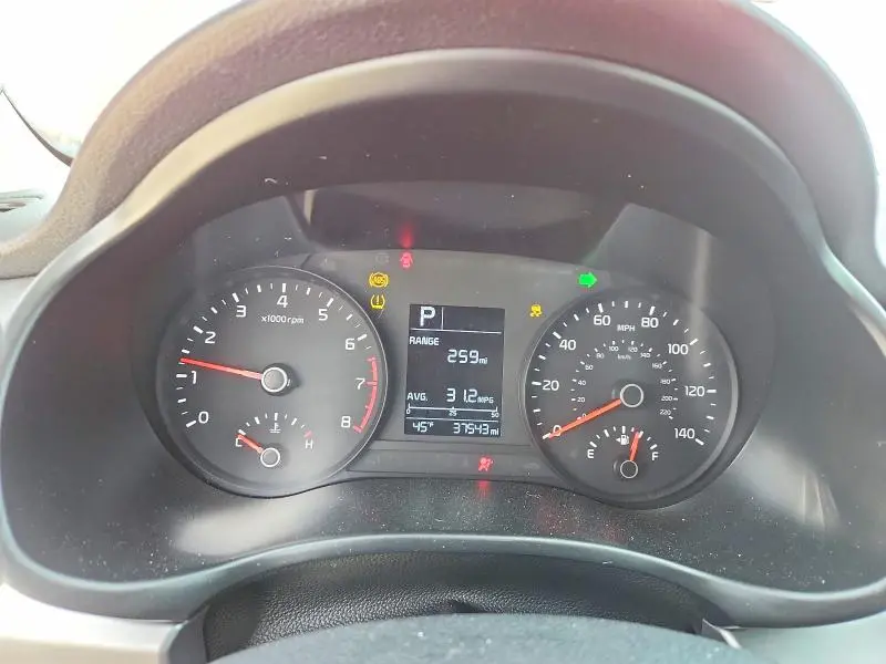 2023 KIA RIO S  