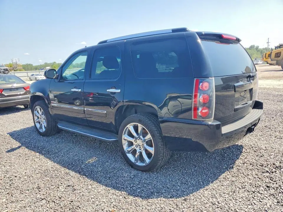 2013 GMC YUKON DENALI  
