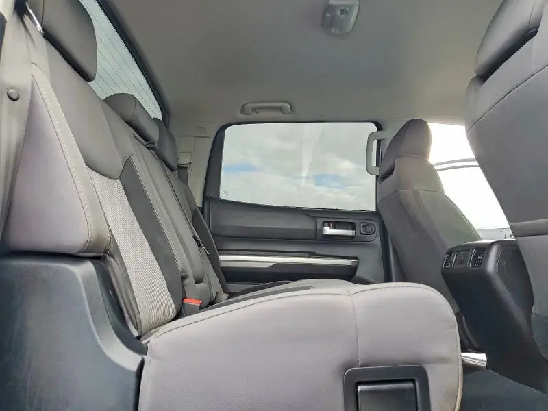 2014 TOYOTA TUNDRA CREWMAX SR5  