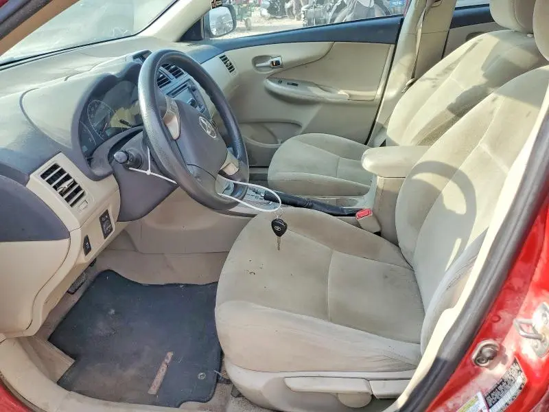 2013 TOYOTA COROLLA LE  