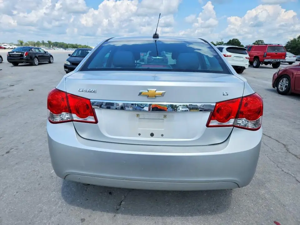 2015 CHEVROLET CRUZE LT  