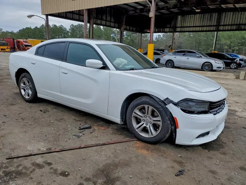 2020 DODGE CHARGER SXT  