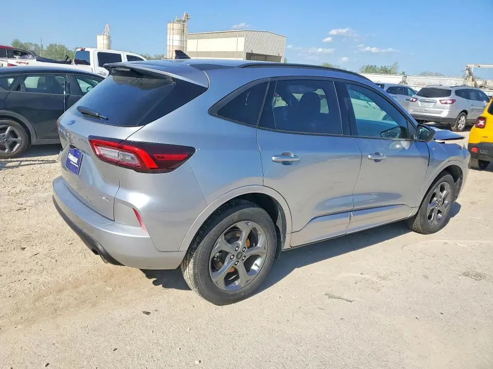 2024 FORD ESCAPE ST LINE  