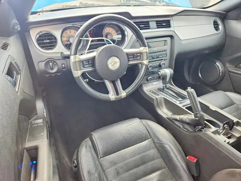 2010 FORD MUSTANG   