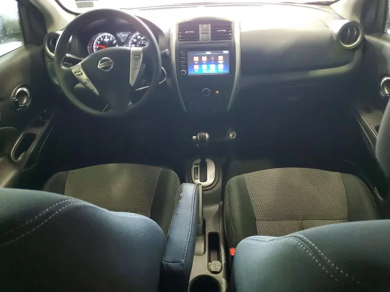 2019 NISSAN VERSA SV  