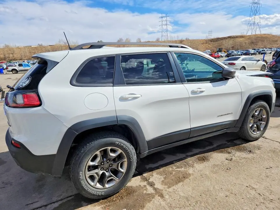 2019 JEEP CHEROKEE TRAILHAWK  