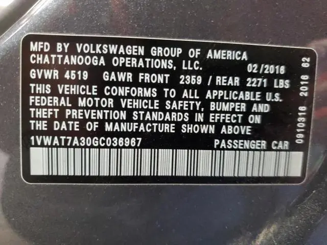 2016 VOLKSWAGEN PASSAT S  