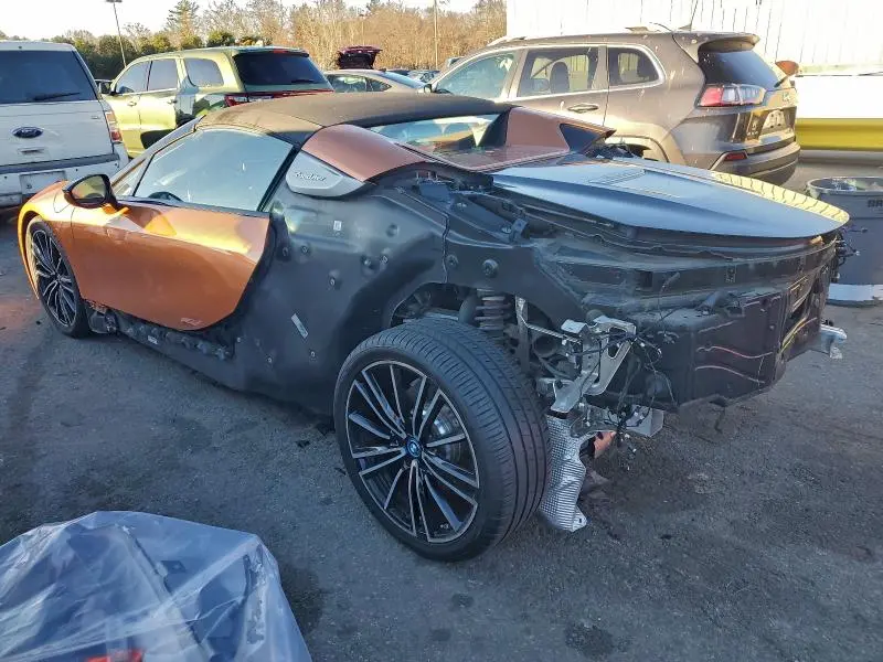 2019 BMW I8   