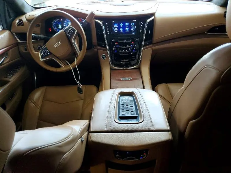 2017 CADILLAC ESCALADE PLATINUM  