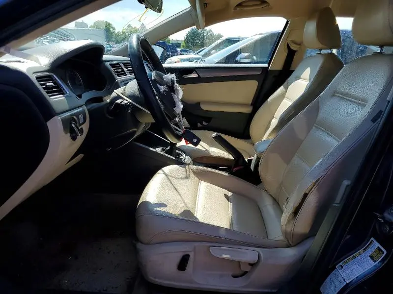 2013 VOLKSWAGEN JETTA TDI  