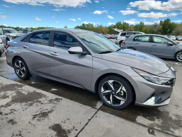 2021 HYUNDAI ELANTRA SEL  