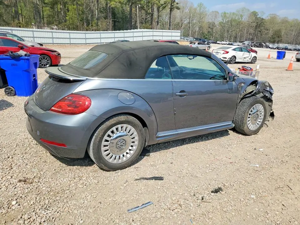 2016 VOLKSWAGEN BEETLE S  