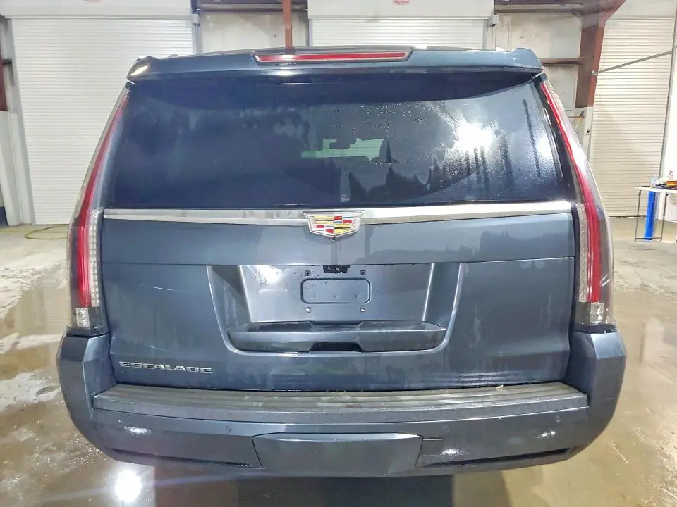 2019 CADILLAC ESCALADE ESV PREMIUM LUXURY  