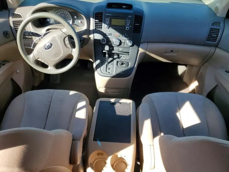 2014 KIA SEDONA LX  
