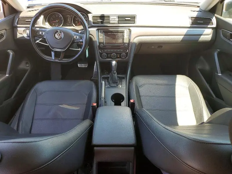 2018 VOLKSWAGEN PASSAT S  