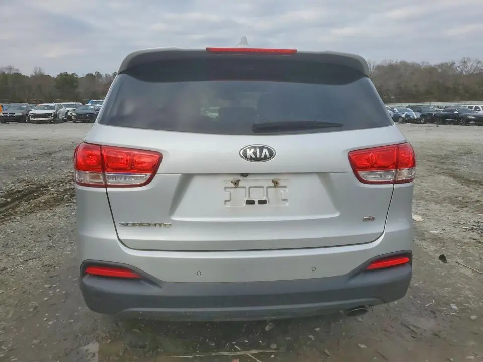2016 KIA SORENTO LX  