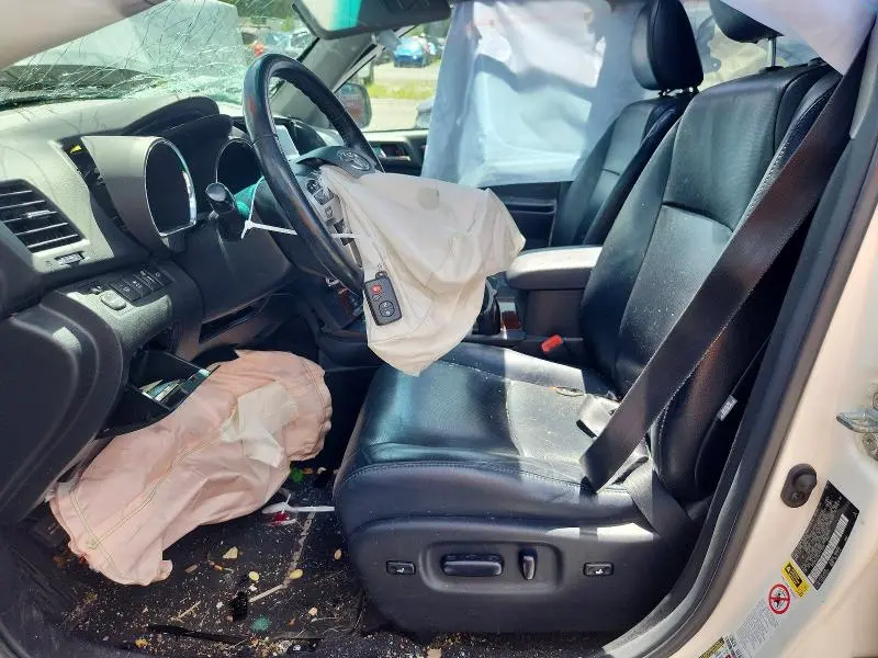 2012 TOYOTA HIGHLANDER LIMITED  