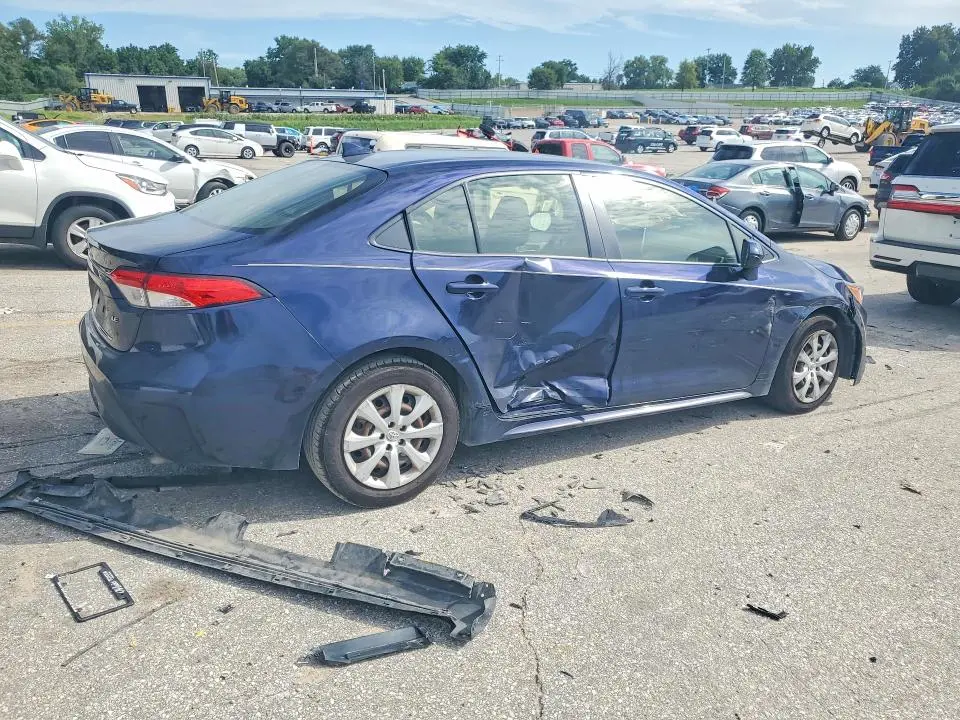 2021 TOYOTA COROLLA LE  