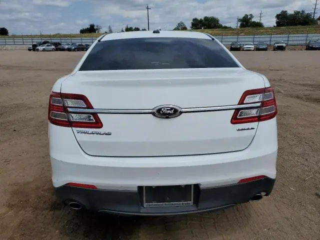 2016 FORD TAURUS SE  