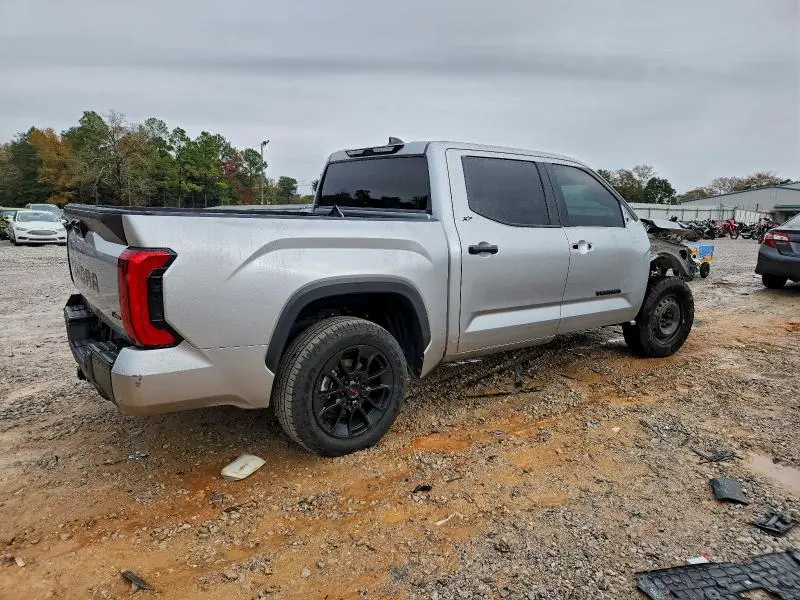 2023 TOYOTA TUNDRA CREWMAX SR  