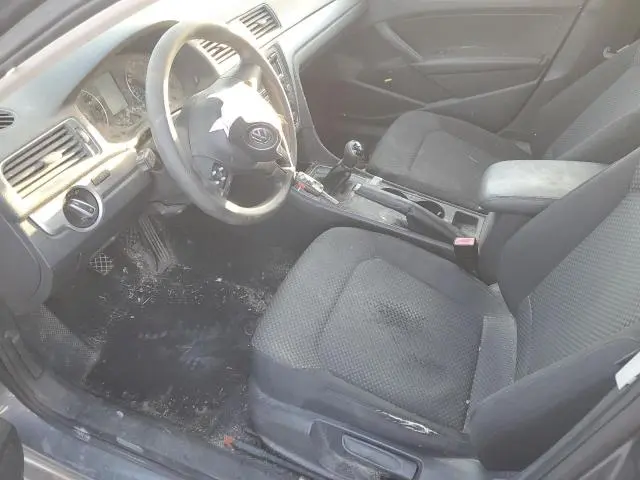 2014 VOLKSWAGEN PASSAT S  