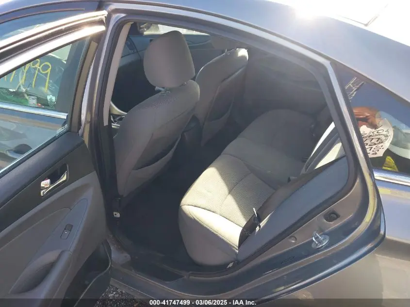 2013 HYUNDAI SONATA GLS